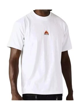 NEW Nike ACG T-Shirt Summit White Men's
Size Large DQ1815-121 Vintage Logo NWT